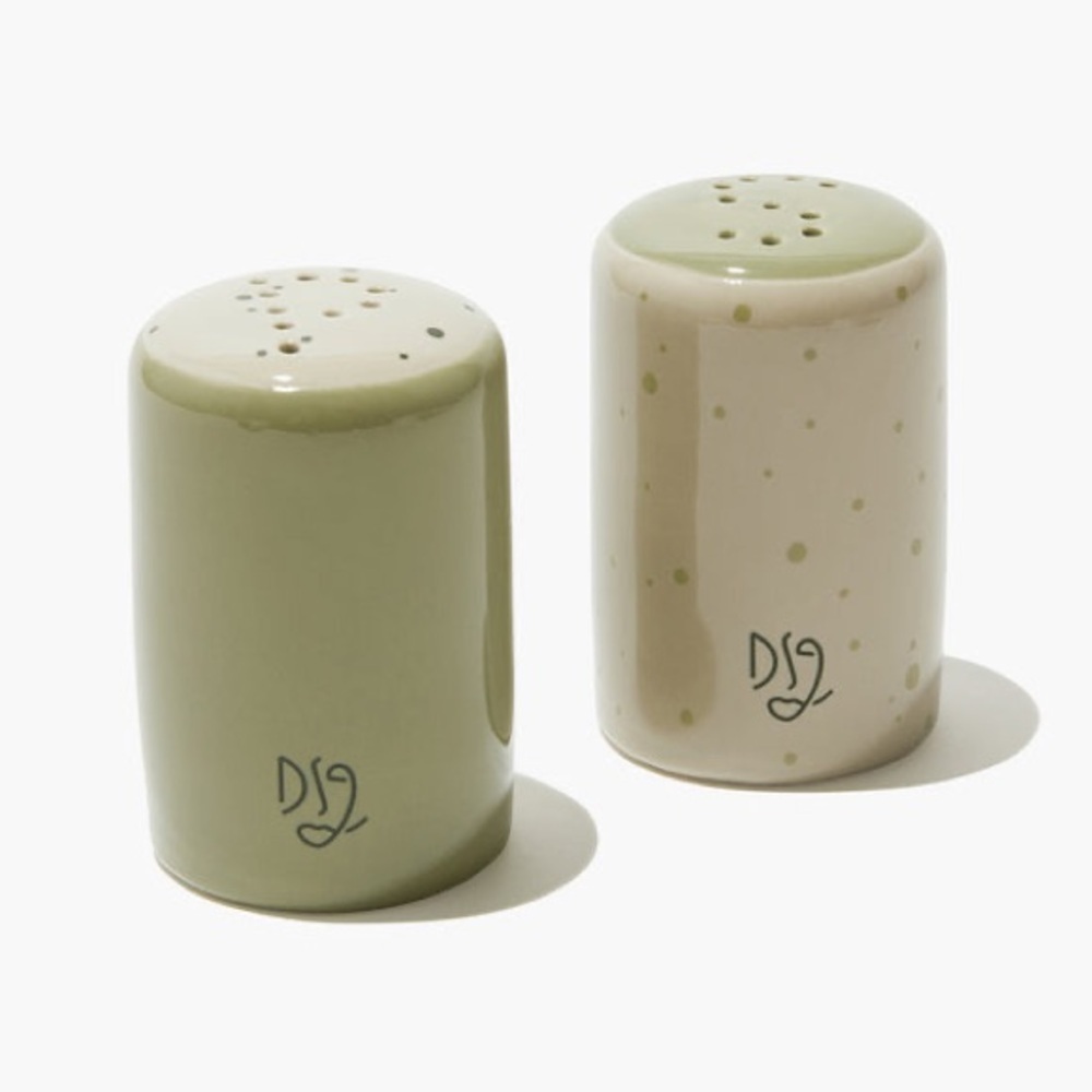 Elegant Olive Ceramic Salt and Pepper Shaker Set - Picture 2 of 7